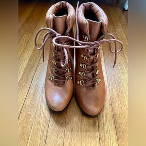 Lauren Ralph Lauren Darby Cognac Leather Boots Size 6.5